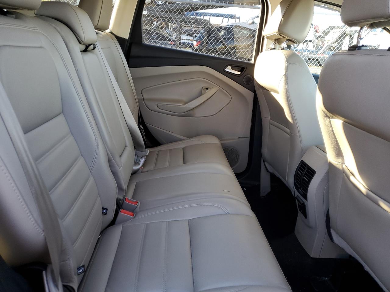 2017 Ford Escape - Image 12