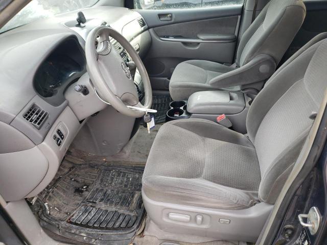 2006 TOYOTA SIENNA LE