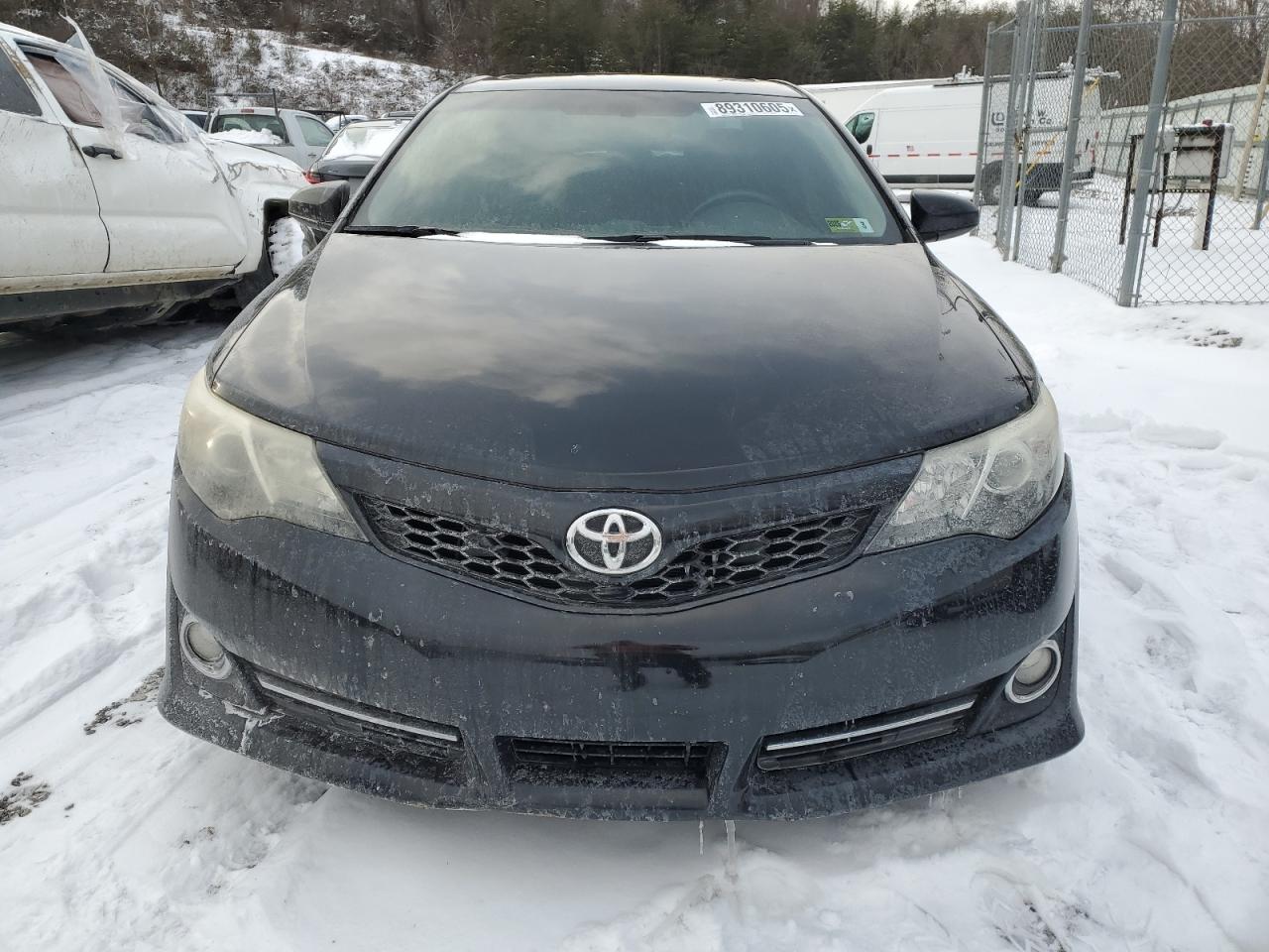 2012 Toyota Camry - Image 5