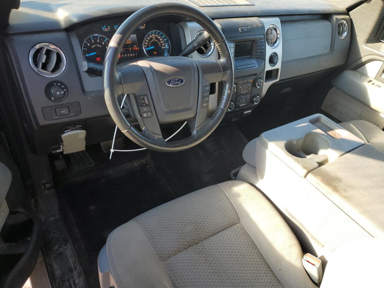 2013 Ford F-150 - Image 8