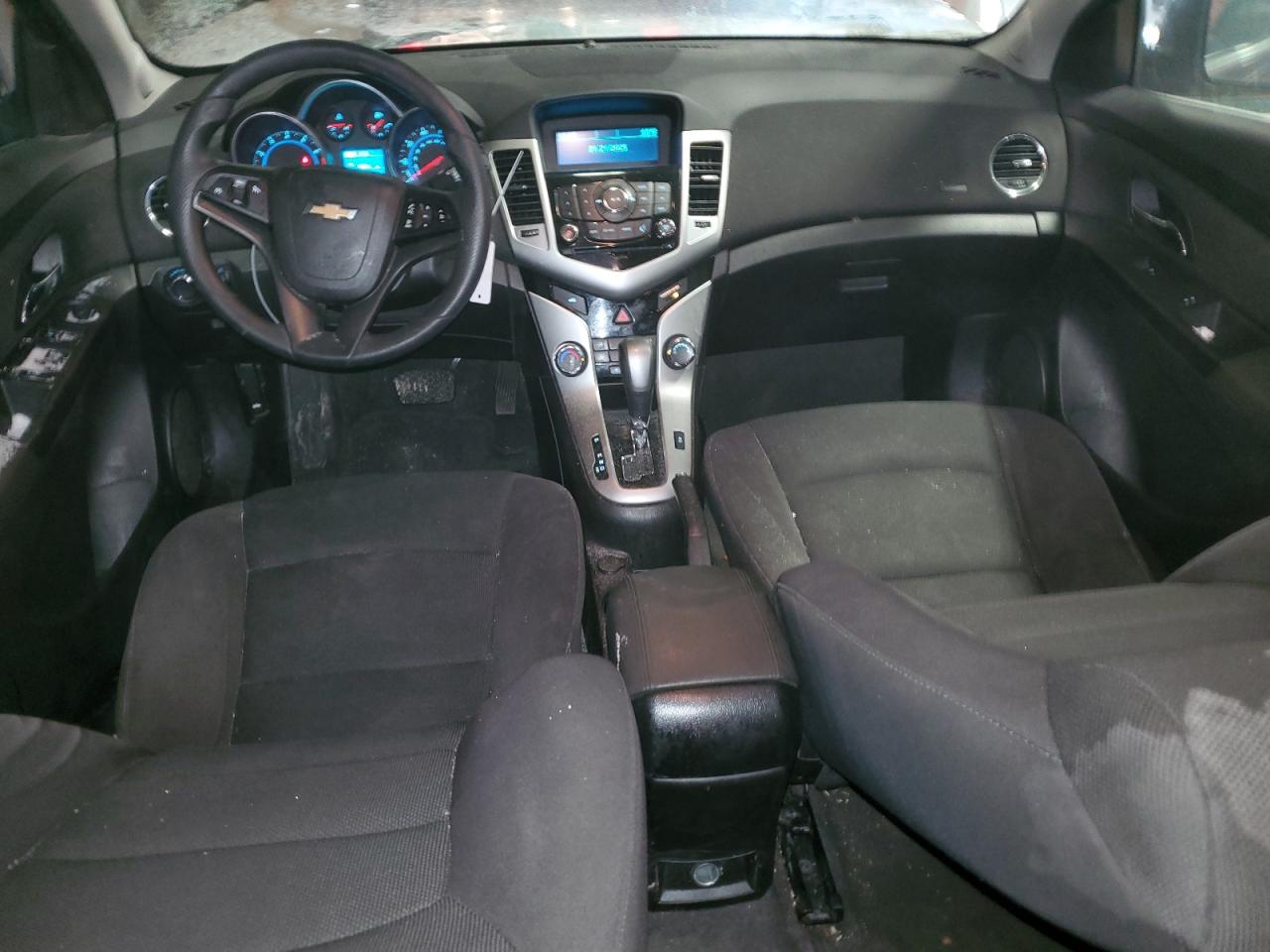 2015 Chevrolet Cruze - Image 8