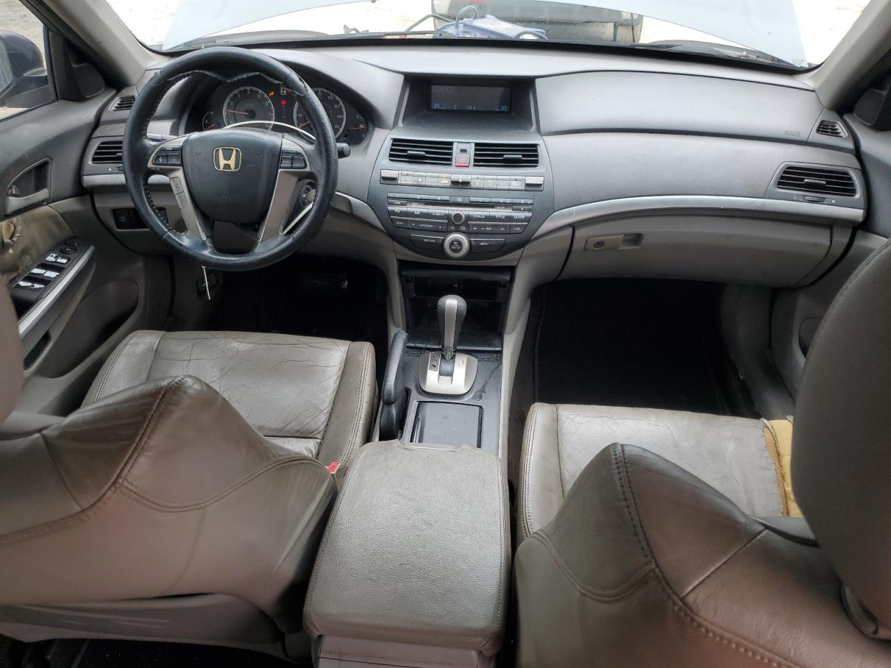 2010 Honda Accord - Image 8