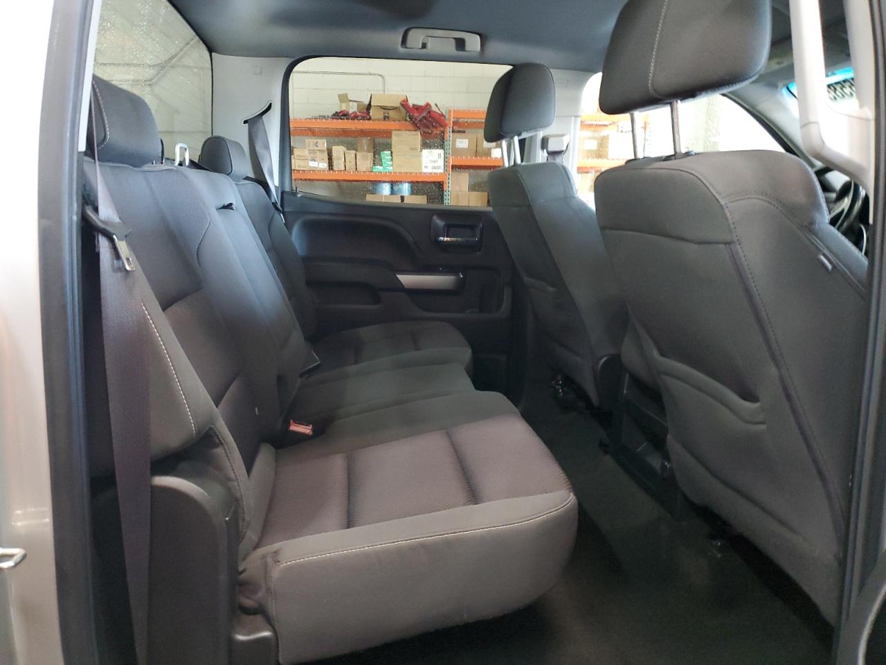 2016 Chevrolet Silverado - Image 10