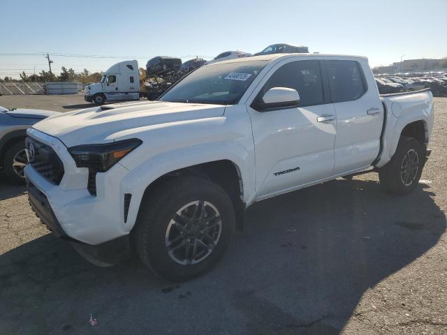  TOYOTA TACOMA 2024 White