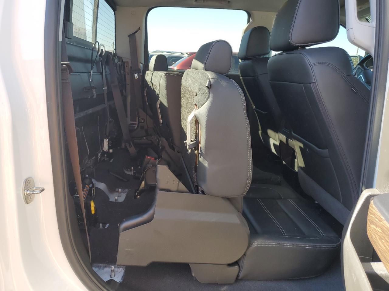 2018 GMC Sierra - Image 10