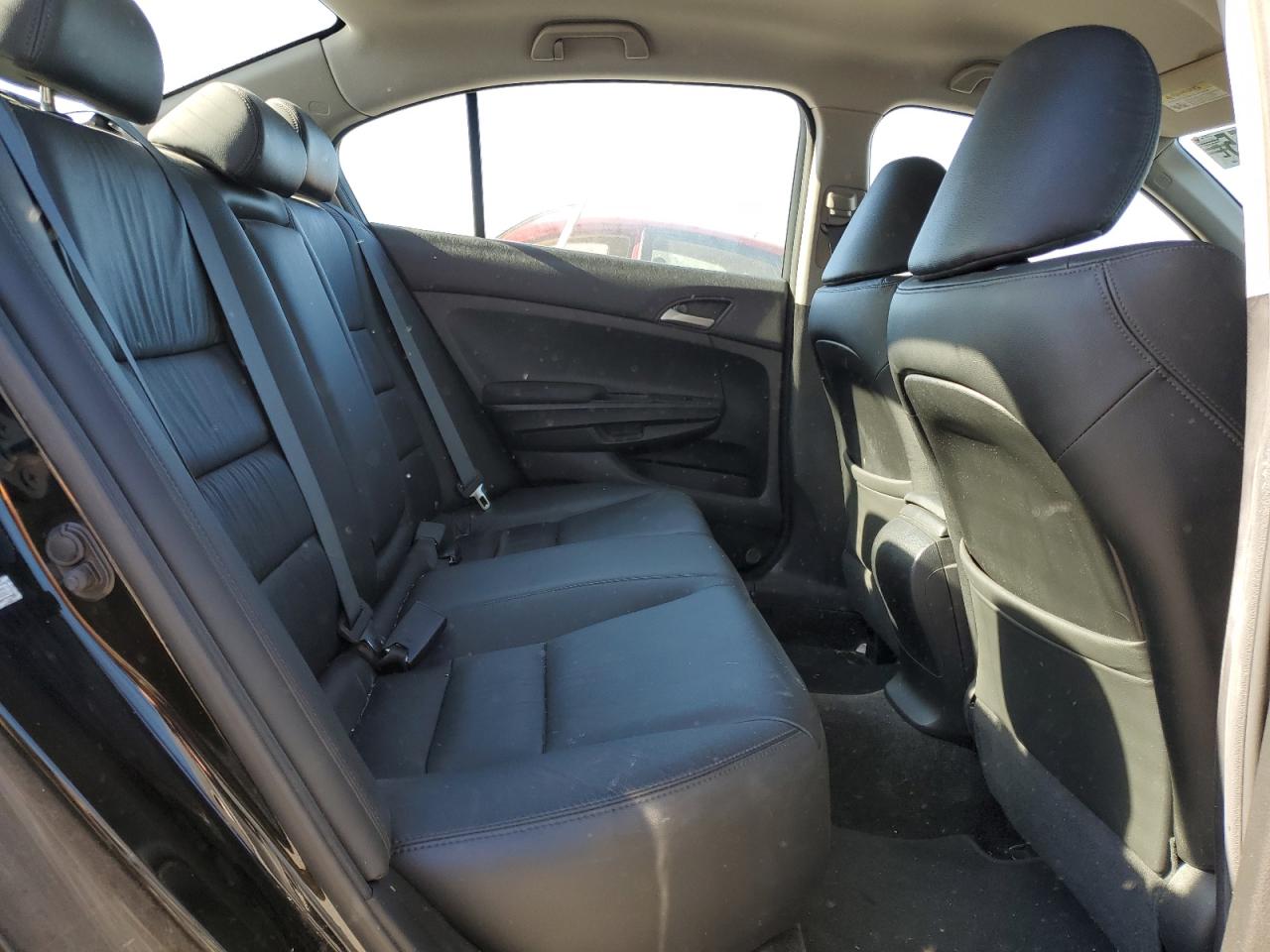 2012 Honda Accord - Image 10