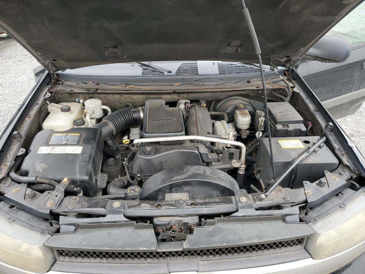 2005 Chevrolet TrailBlazer - Image 12