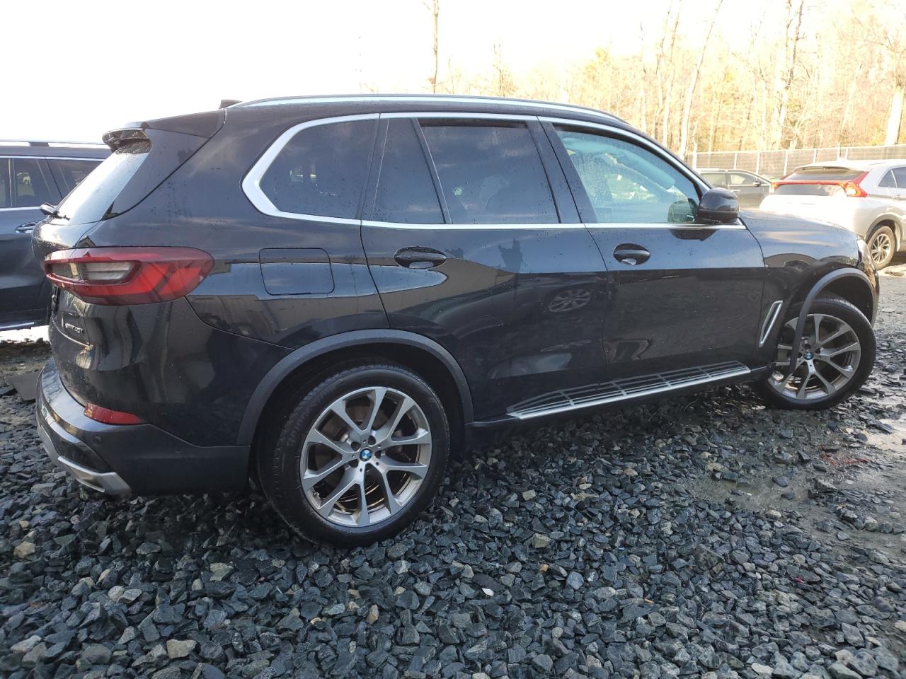 VIN 5UXCR4C07P9P47766 2023 BMW X5 no.3