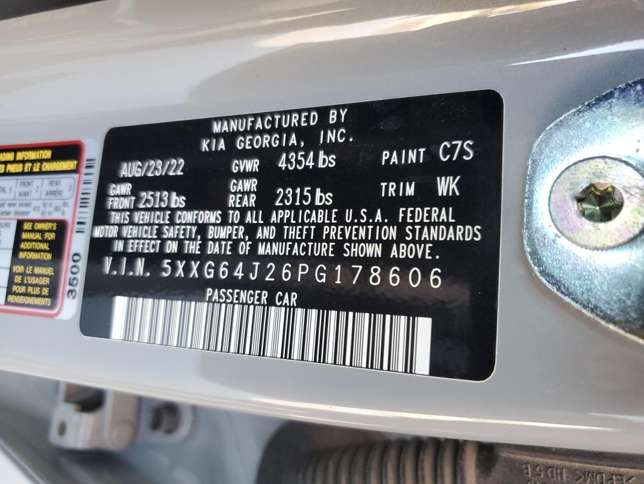 2023 Kia K5 - Image 12