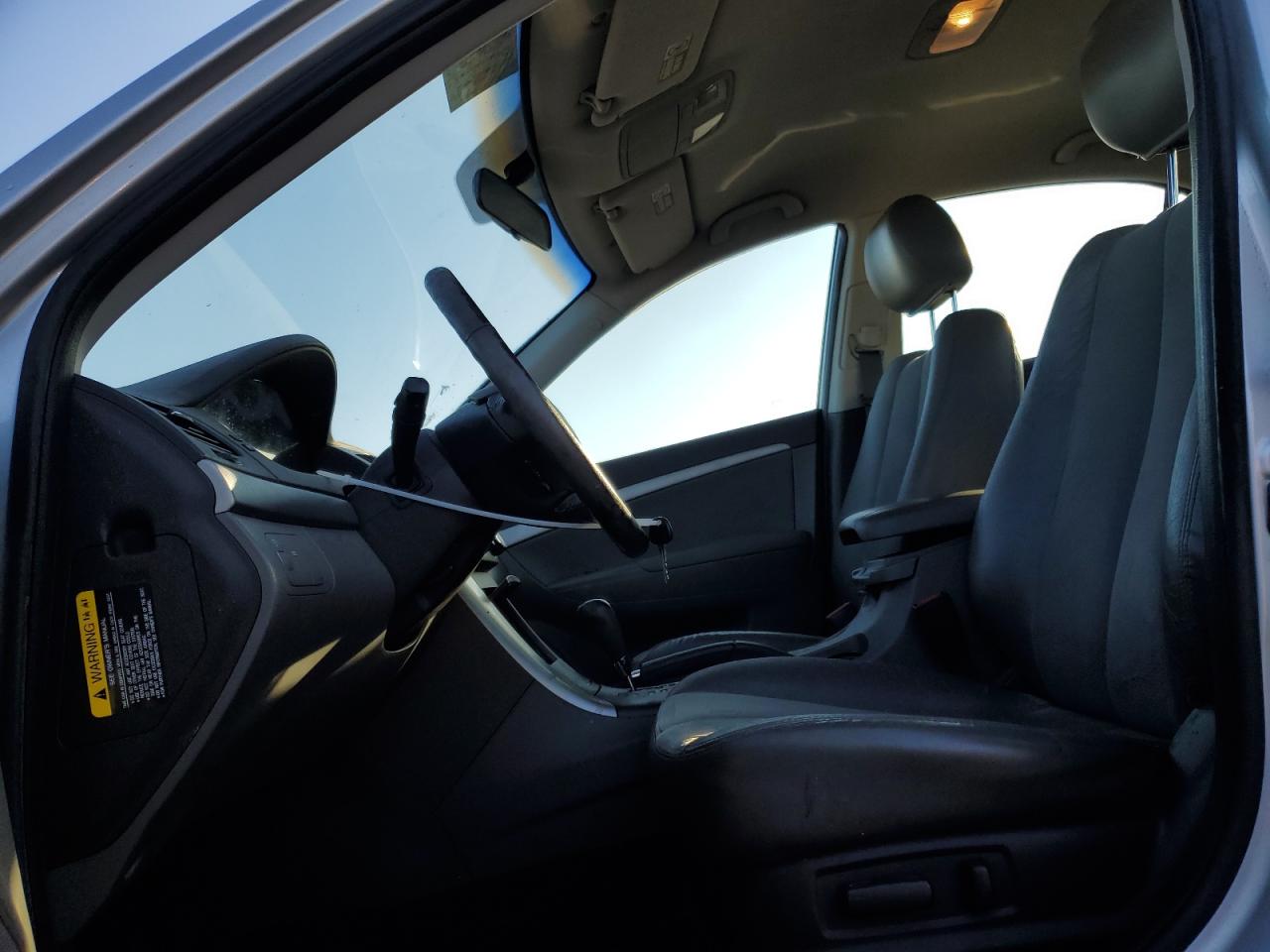 2009 Hyundai Sonata - Image 7