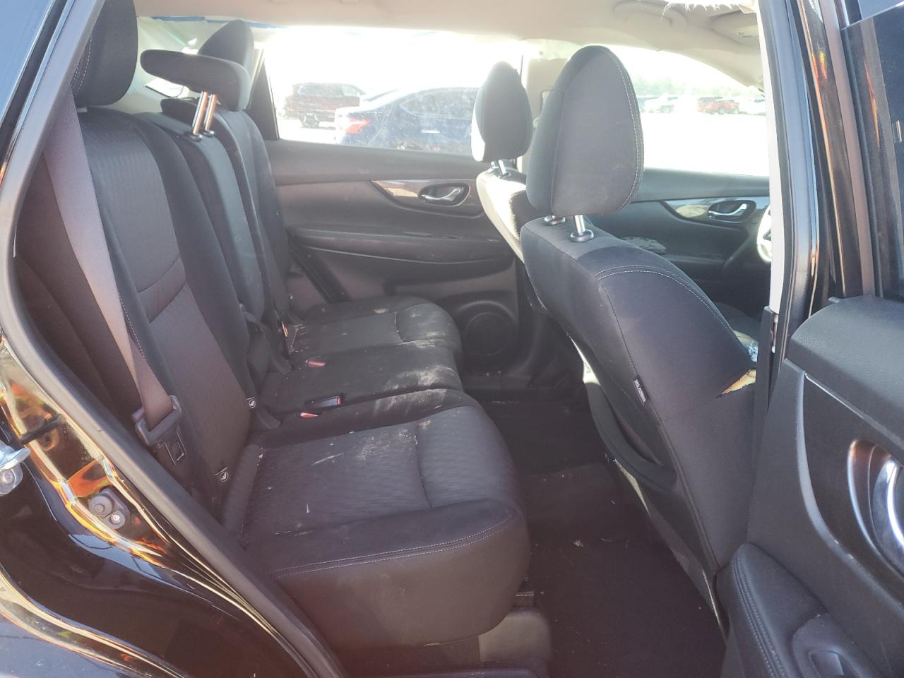 2020 Nissan Rogue - Image 12