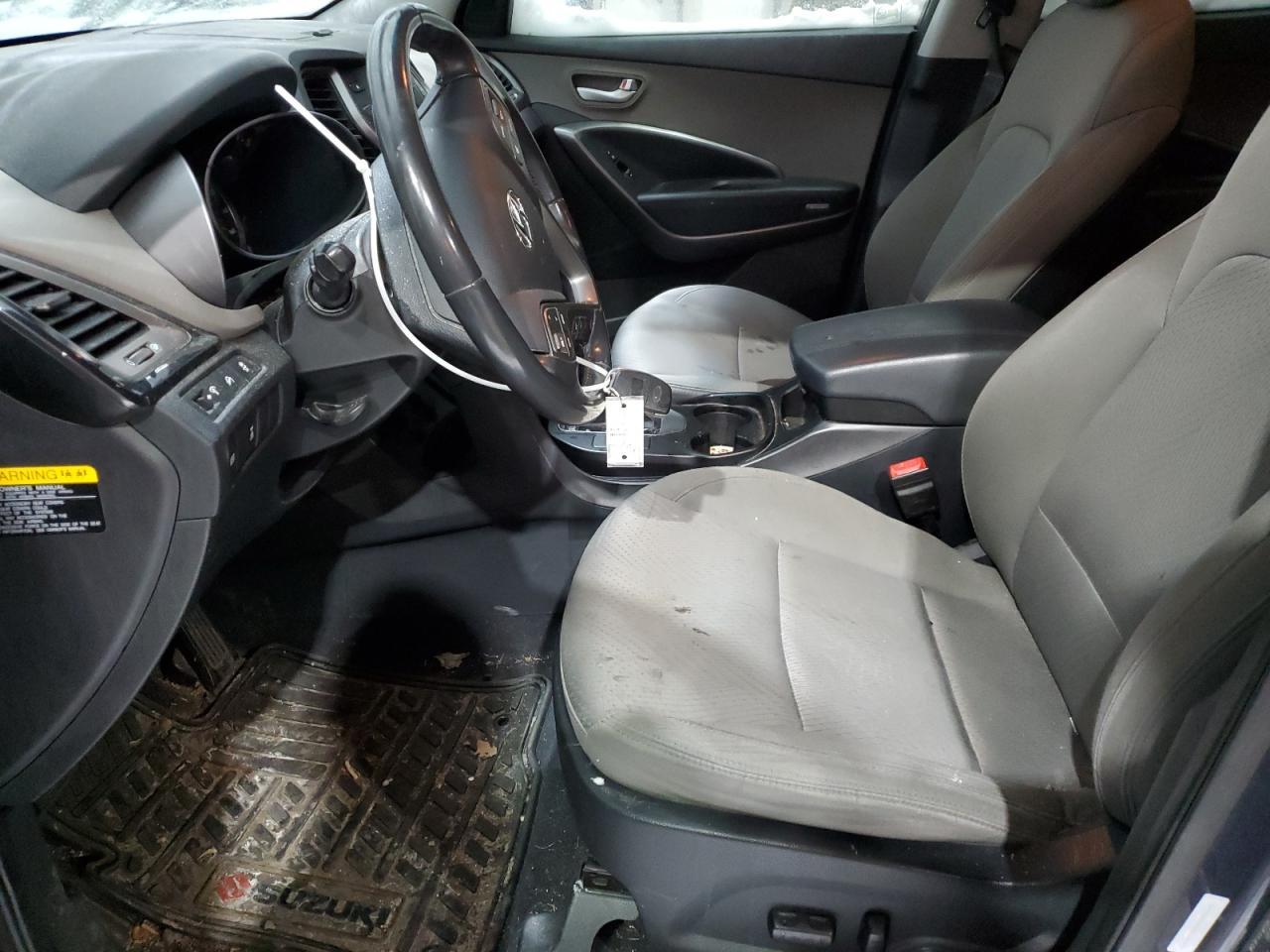 2014 Hyundai Santa Fe - Image 7
