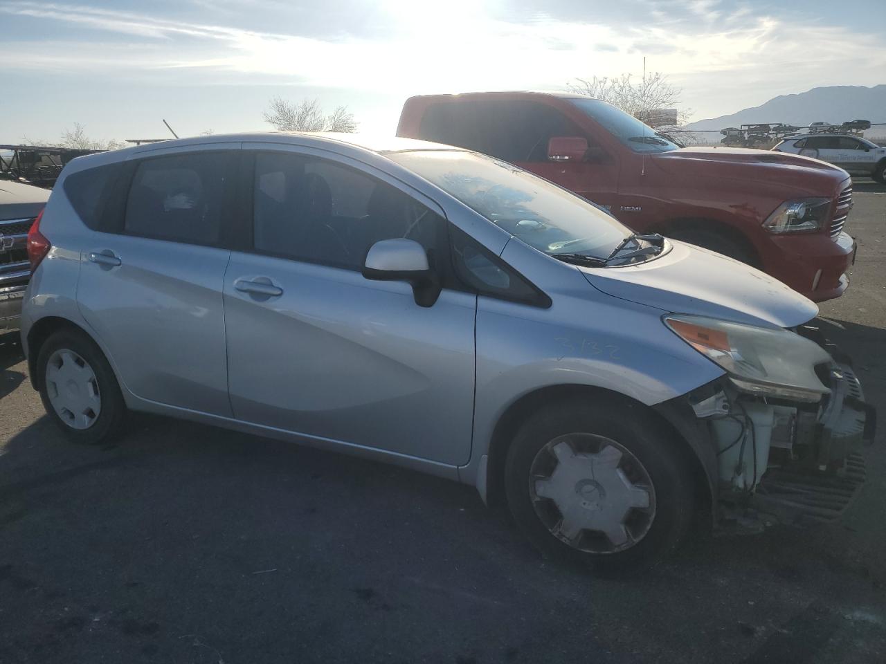2014 Nissan Versa - Image 4