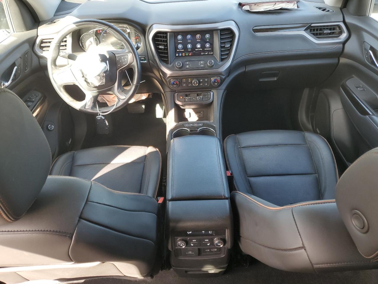 2022 GMC Acadia - Image 8