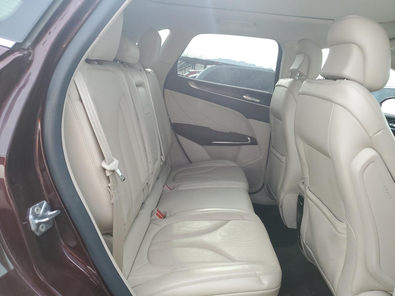2019 Lincoln MKC - Image 11