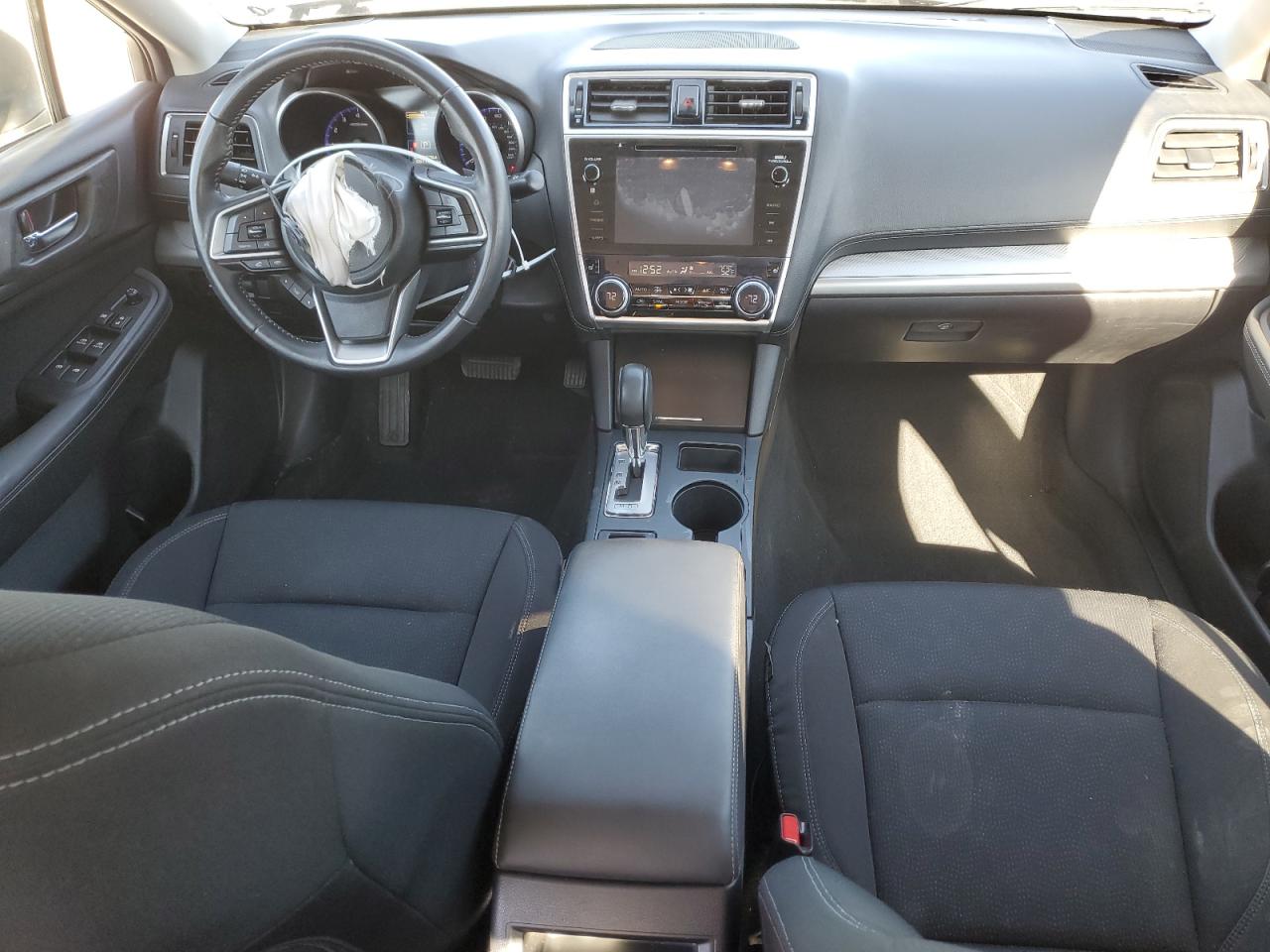 2018 Subaru Legacy - Image 8