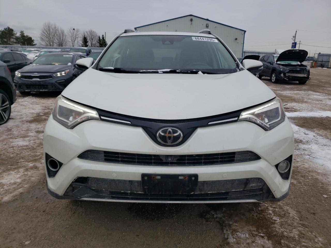 2016 Toyota RAV 4 - Image 5