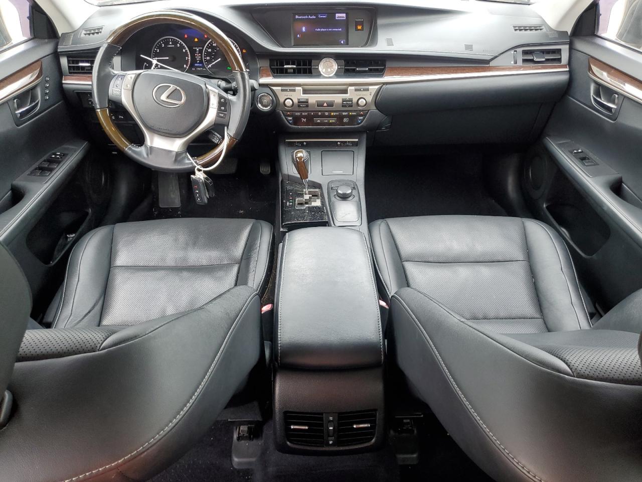 2014 Lexus ES - Image 8