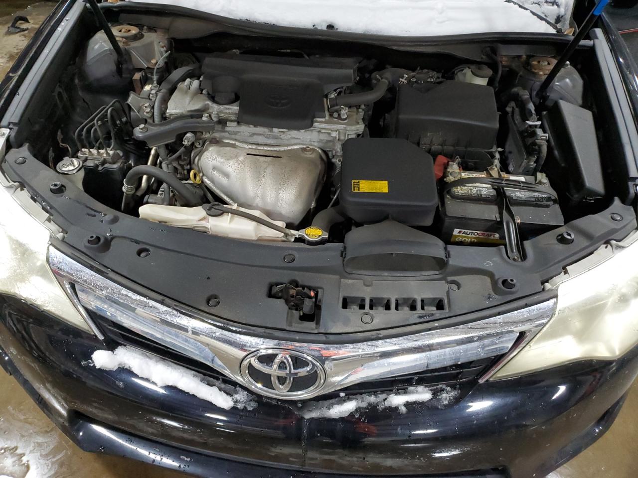 2013 Toyota Camry - Image 11