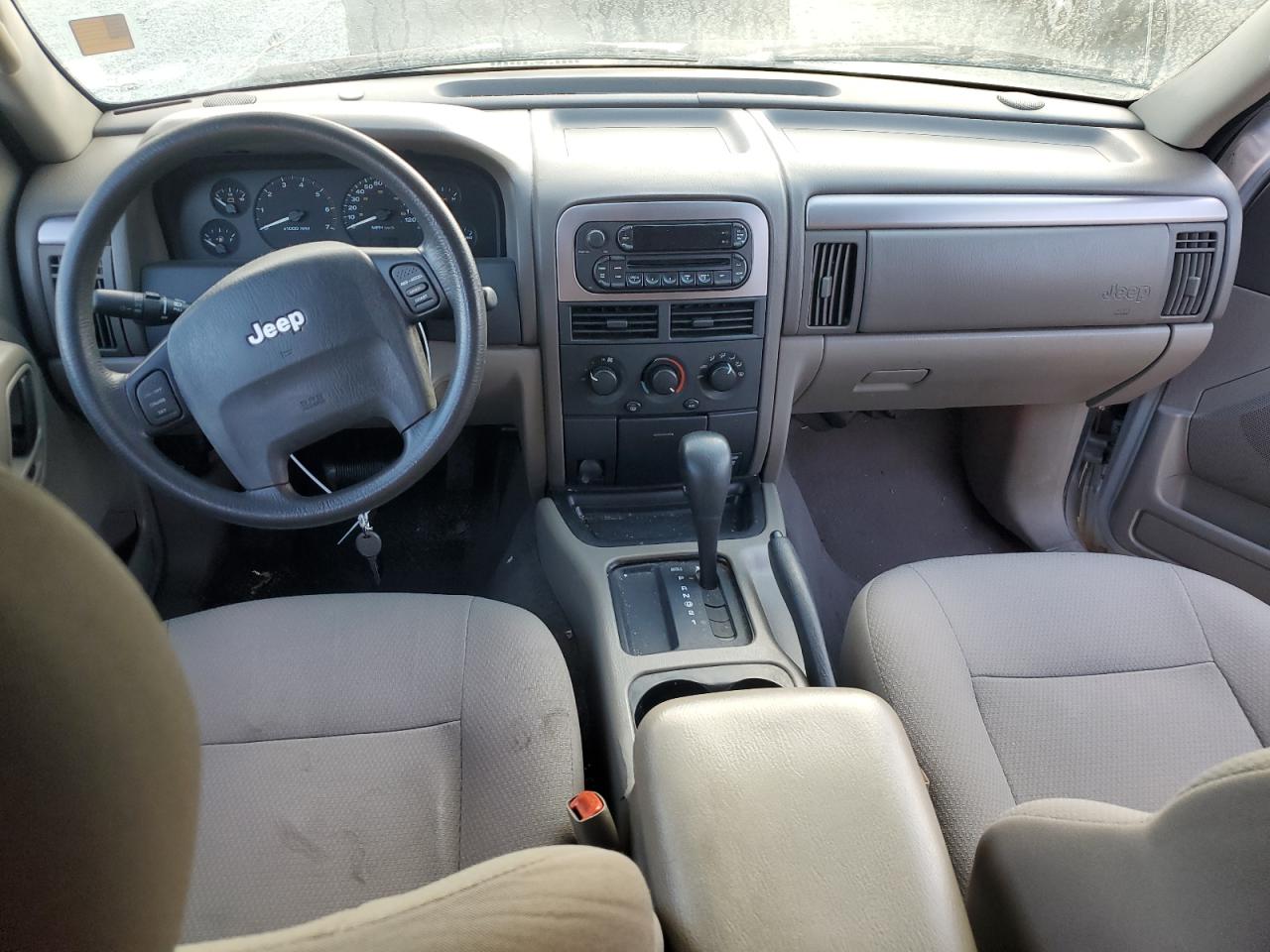 2002 Jeep Grand Cherokee - Image 8