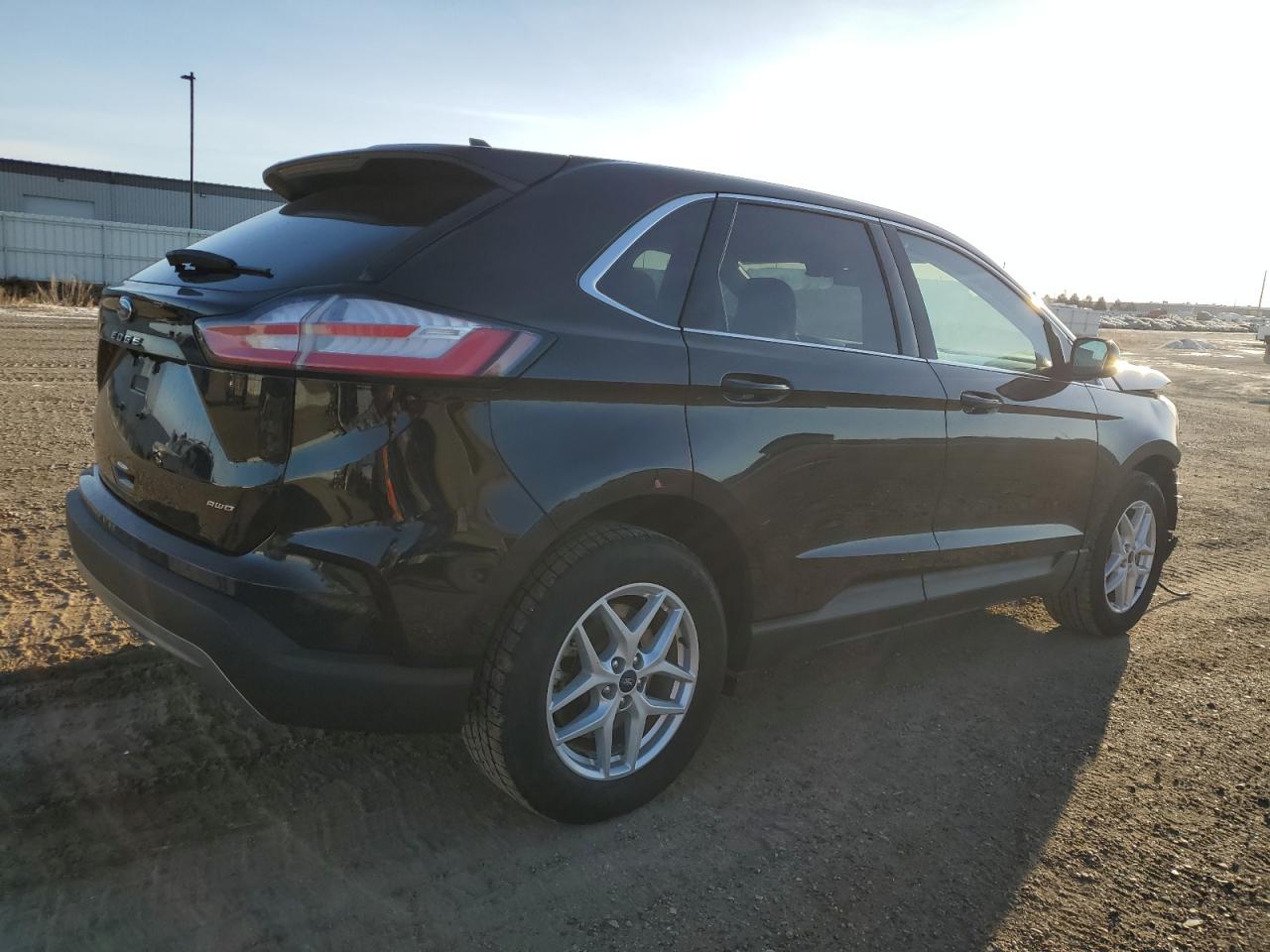 2021 Ford Edge - Image 3