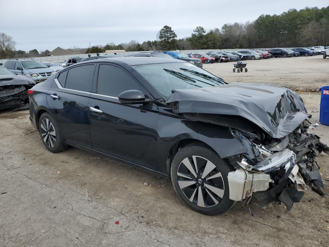 2019 Nissan Altima - Image 4