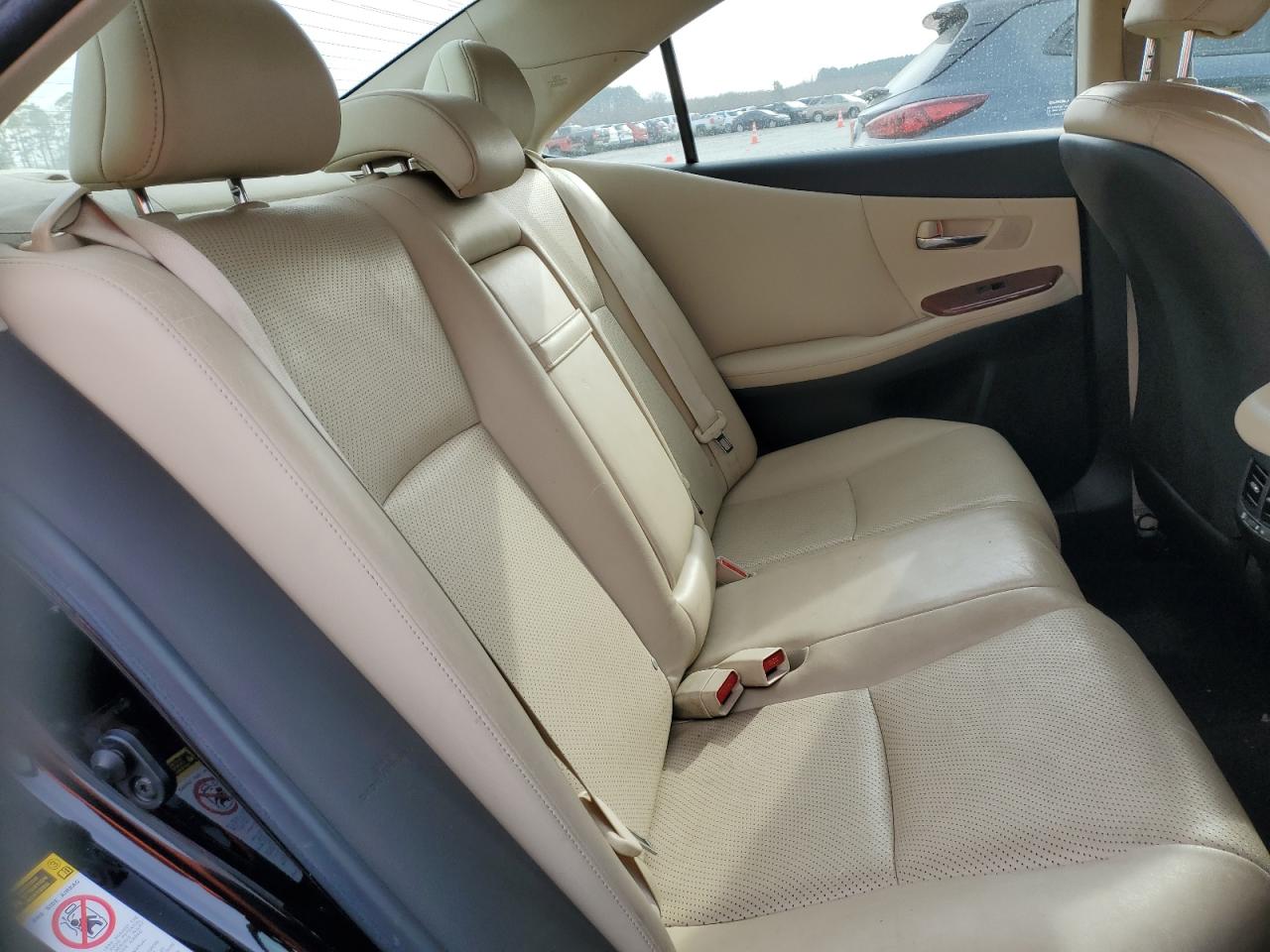 2010 Lexus HS - Image 10
