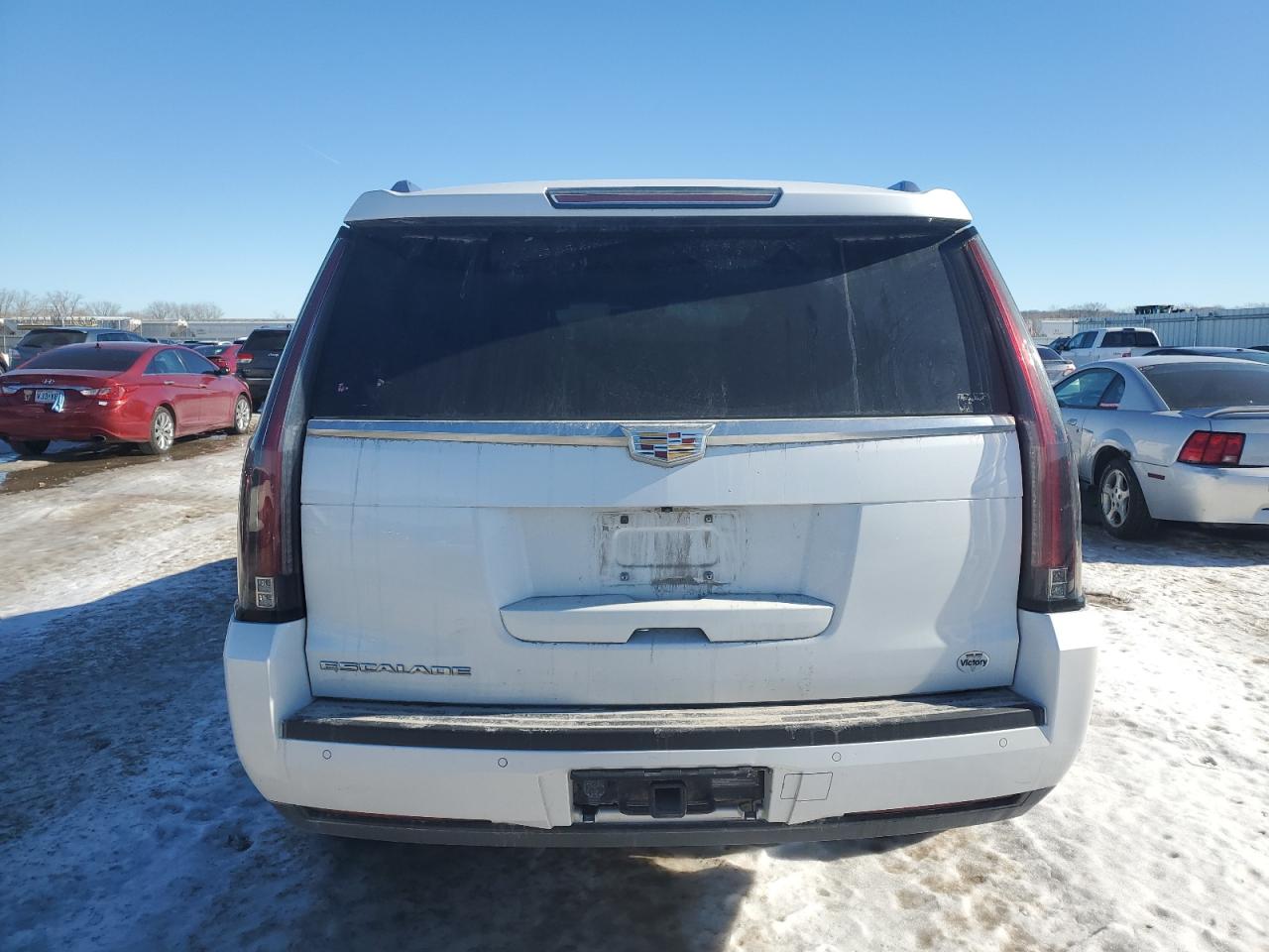 2016 Cadillac Escalade - Image 6