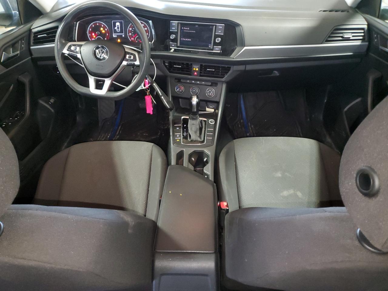 2019 Volkswagen Jetta - Image 8