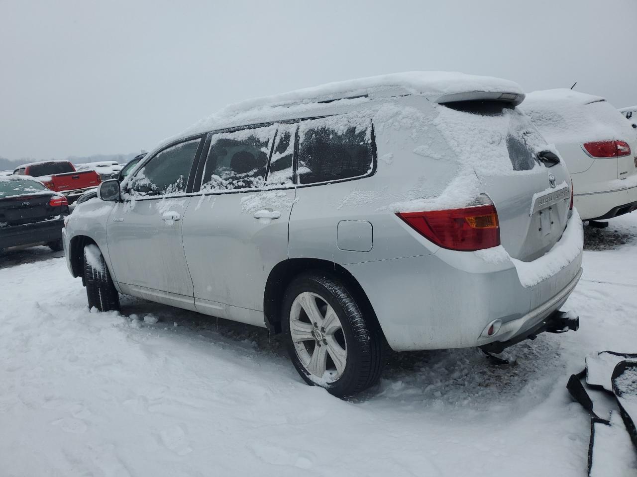 2010 Toyota Highlander - Image 2