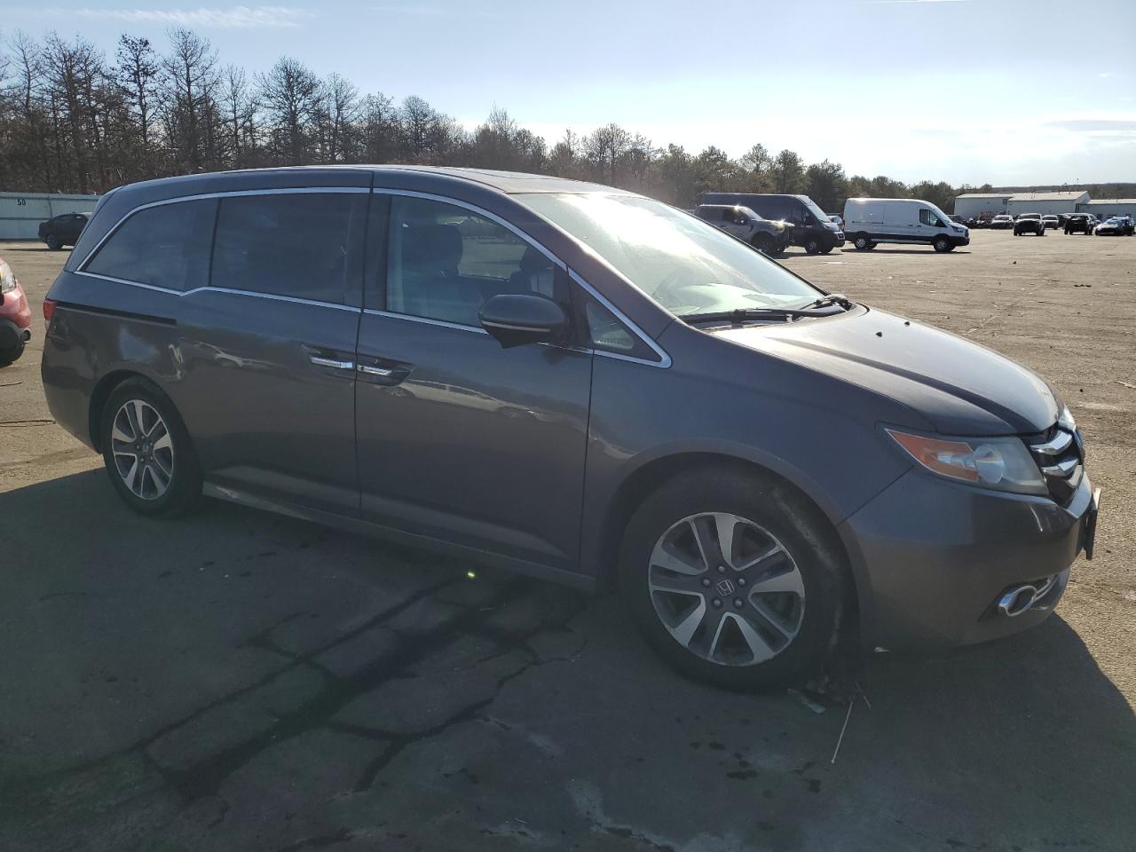 2015 Honda Odyssey - Image 4