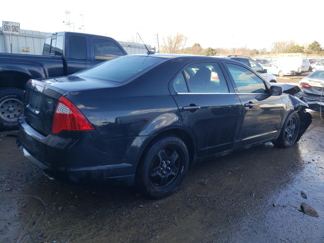 2010 Ford Fusion - Image 3