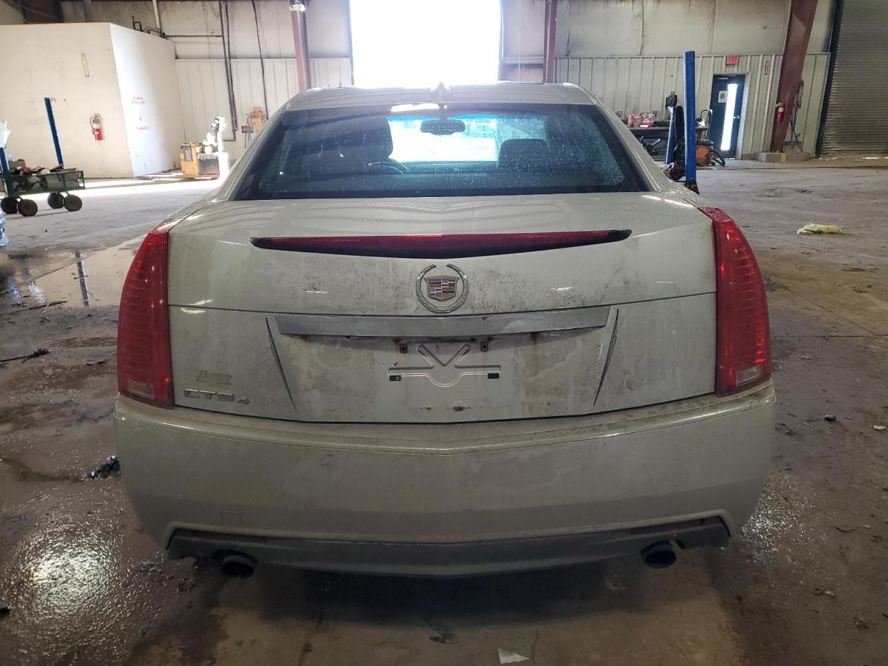 2010 Cadillac CTS - Image 6