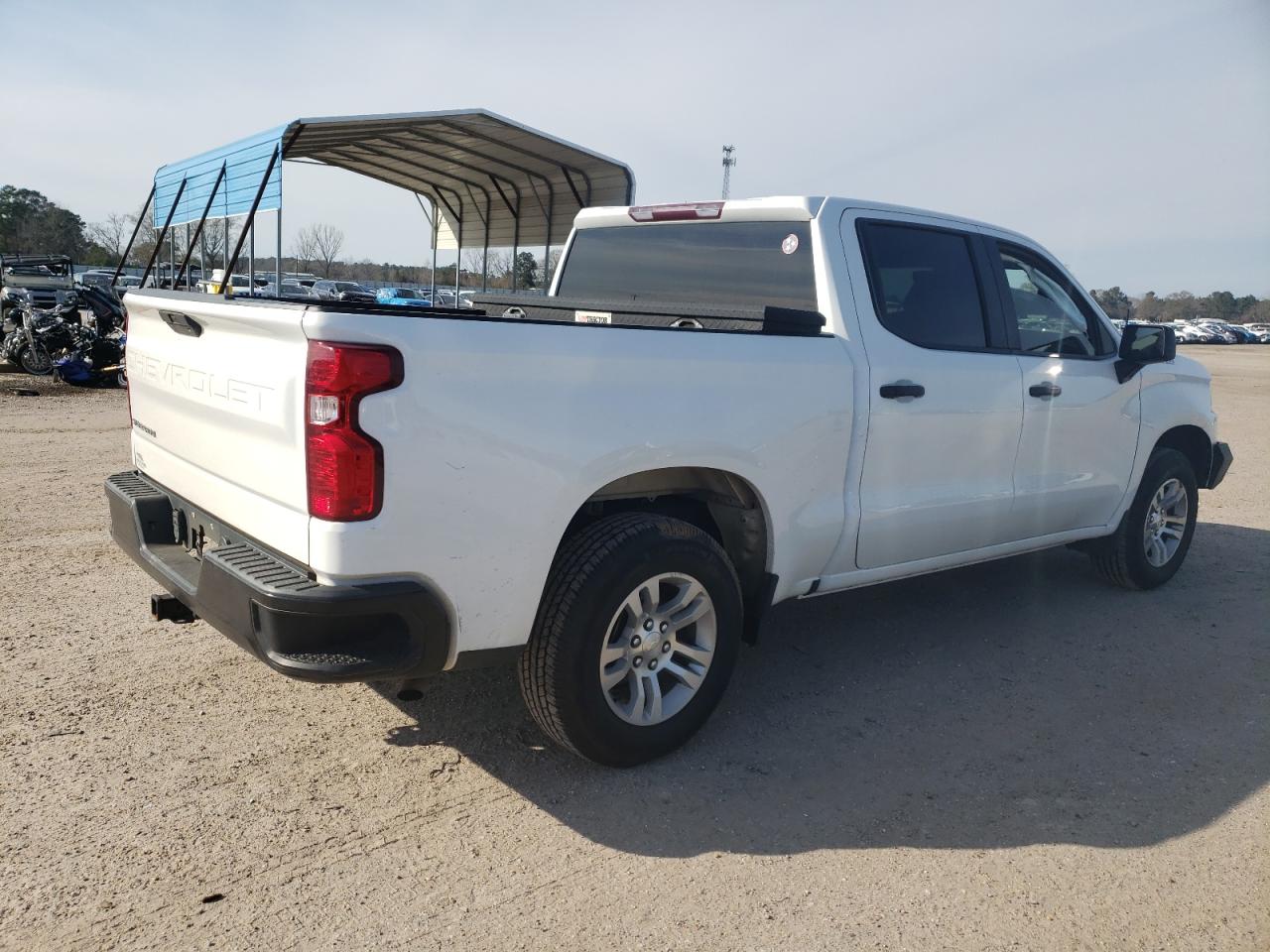 2019 Chevrolet Silverado - Image 3