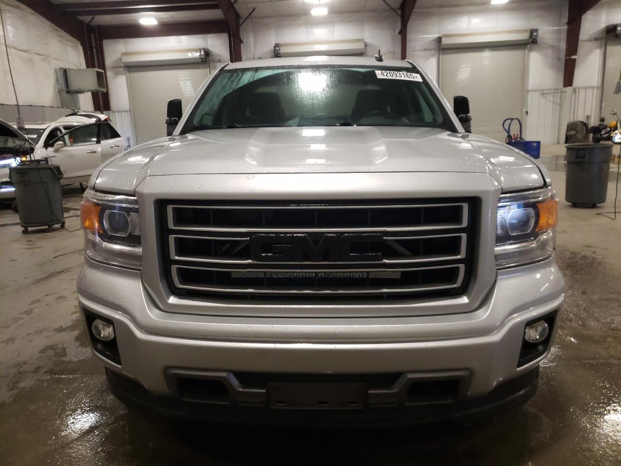 2015 GMC Sierra - Image 5