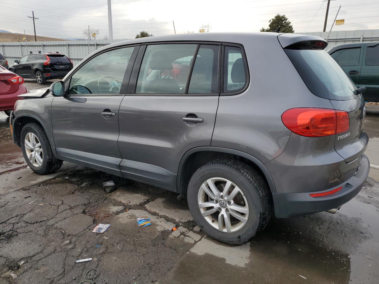 VIN WVGBV3AX4DW561078 2013 VOLKSWAGEN TIGUAN no.2