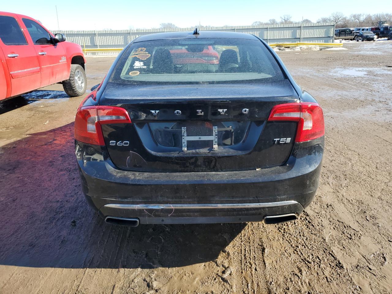 2016 Volvo S60 - Image 6