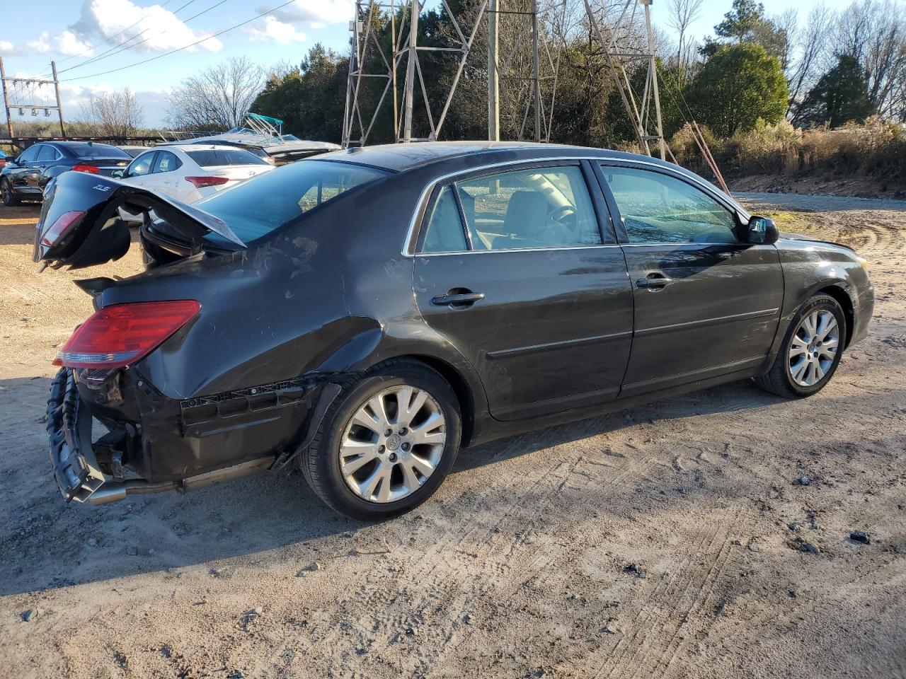 2009 Toyota Avalon - Image 3