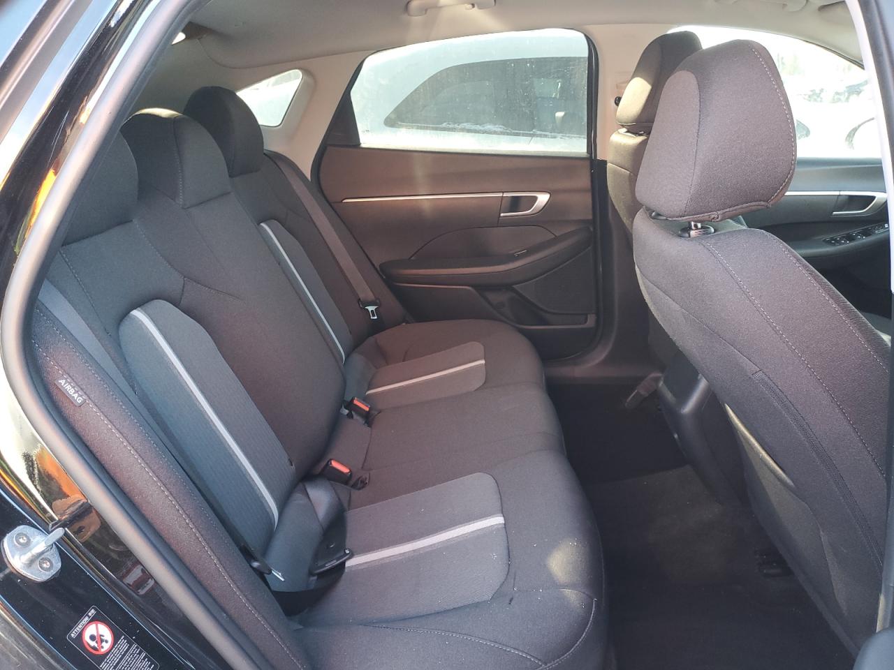 2021 Hyundai Sonata - Image 10