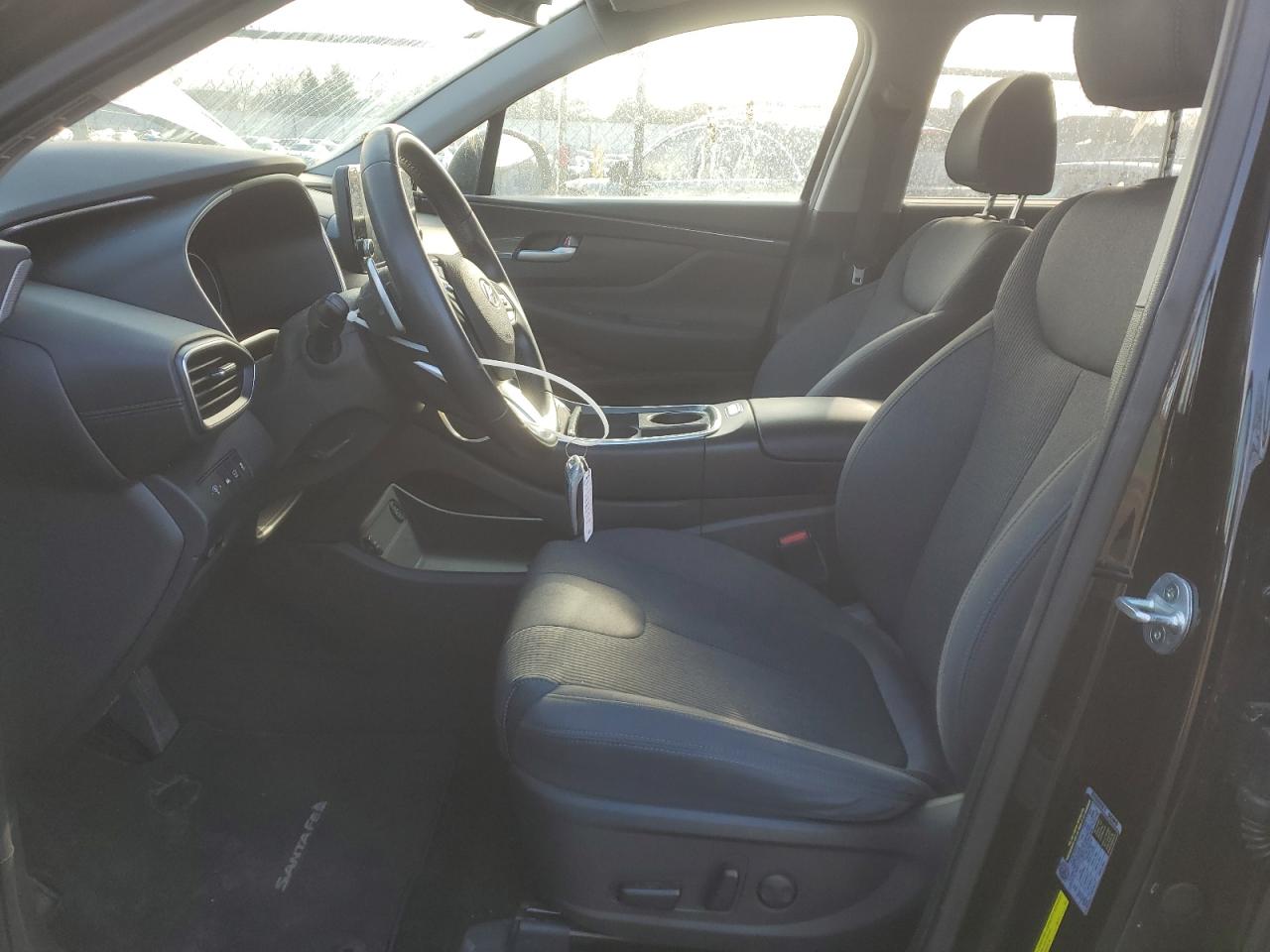 2022 Hyundai Santa Fe - Image 7