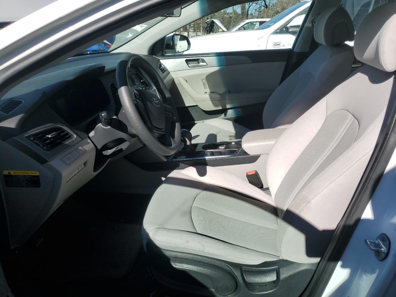 2017 Hyundai Sonata - Image 7