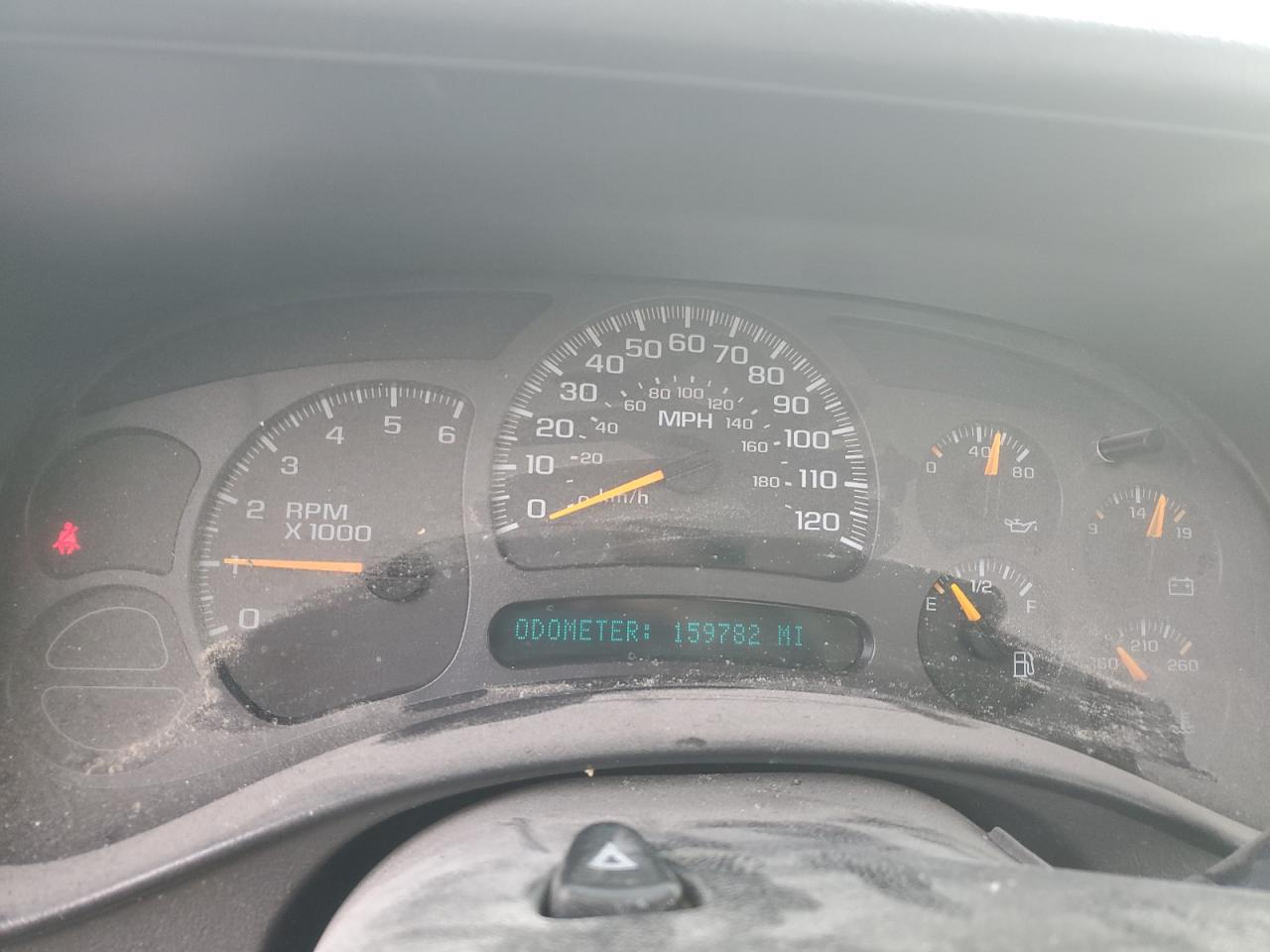 2003 Chevrolet Silverado - Image 9