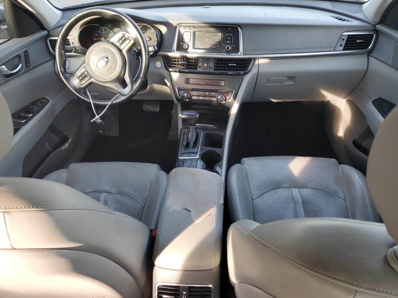 2016 Kia Optima - Image 8