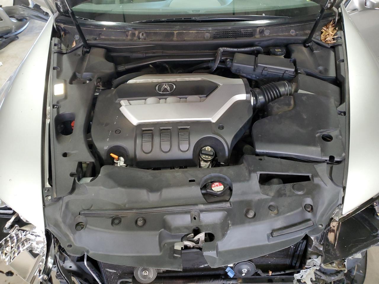 2008 Acura RL - Image 12