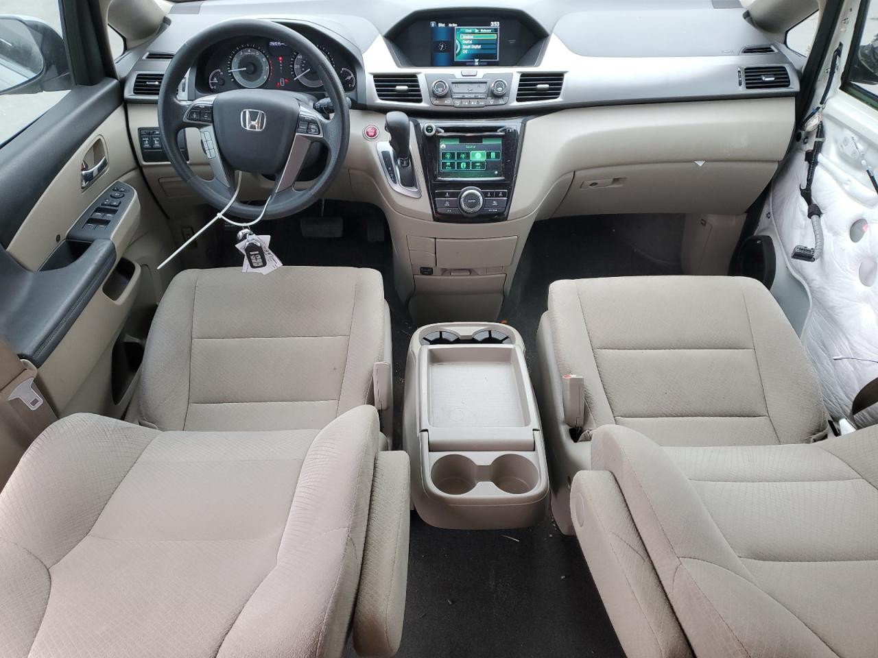 2015 Honda Odyssey - Image 8