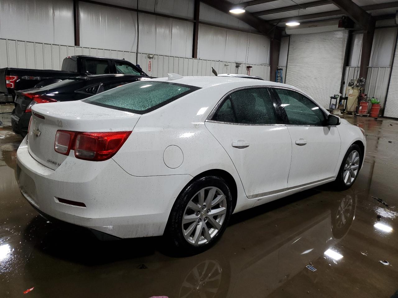 2015 Chevrolet Malibu - Image 3