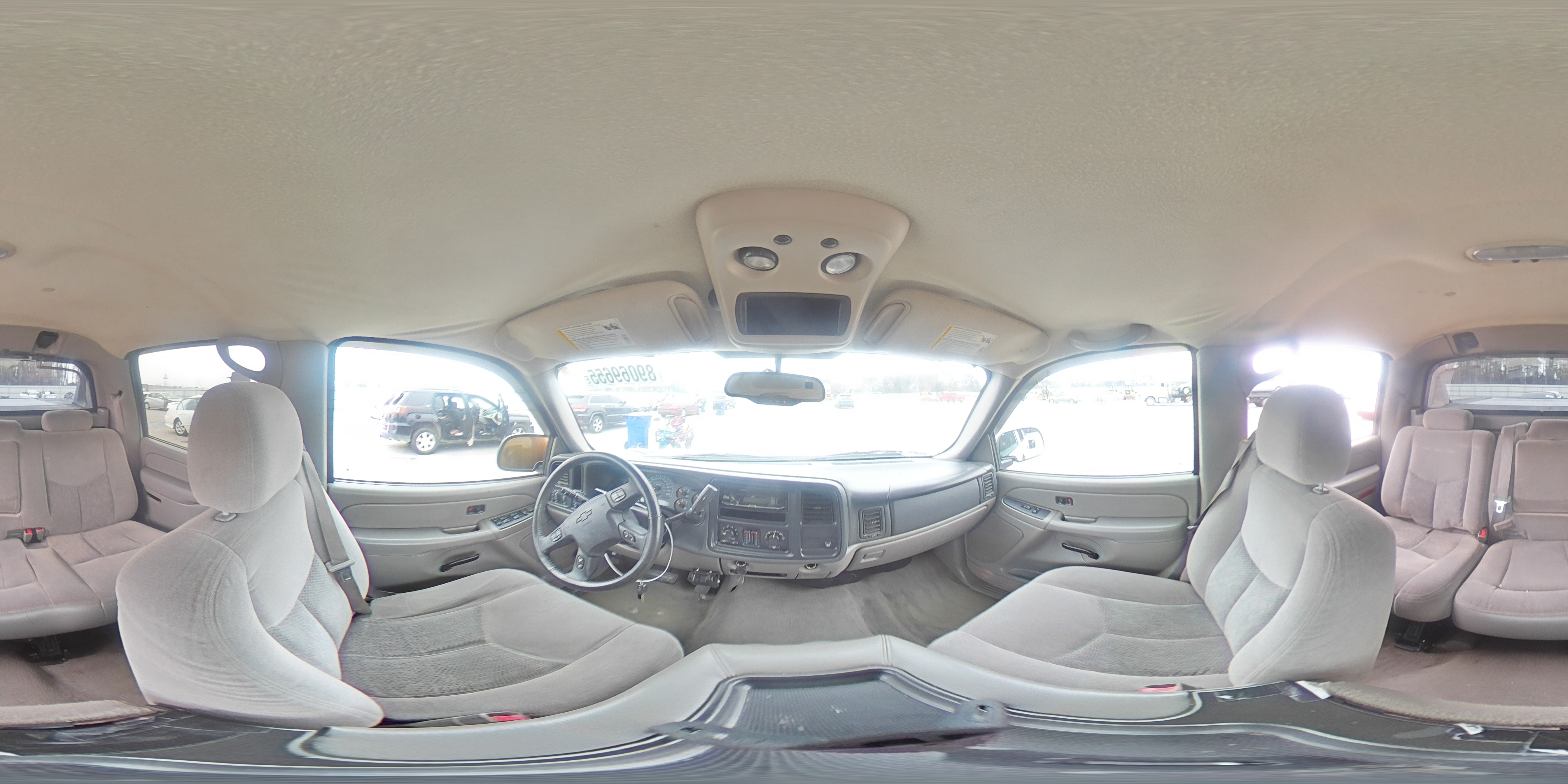 2005 Chevrolet Avalanche - Image 13
