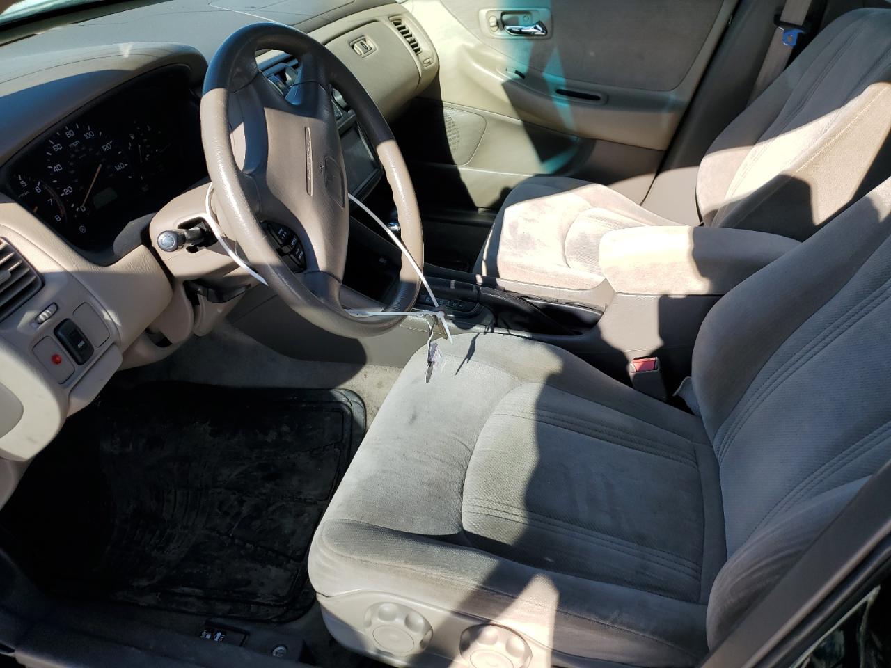 1999 Honda Accord - Image 7