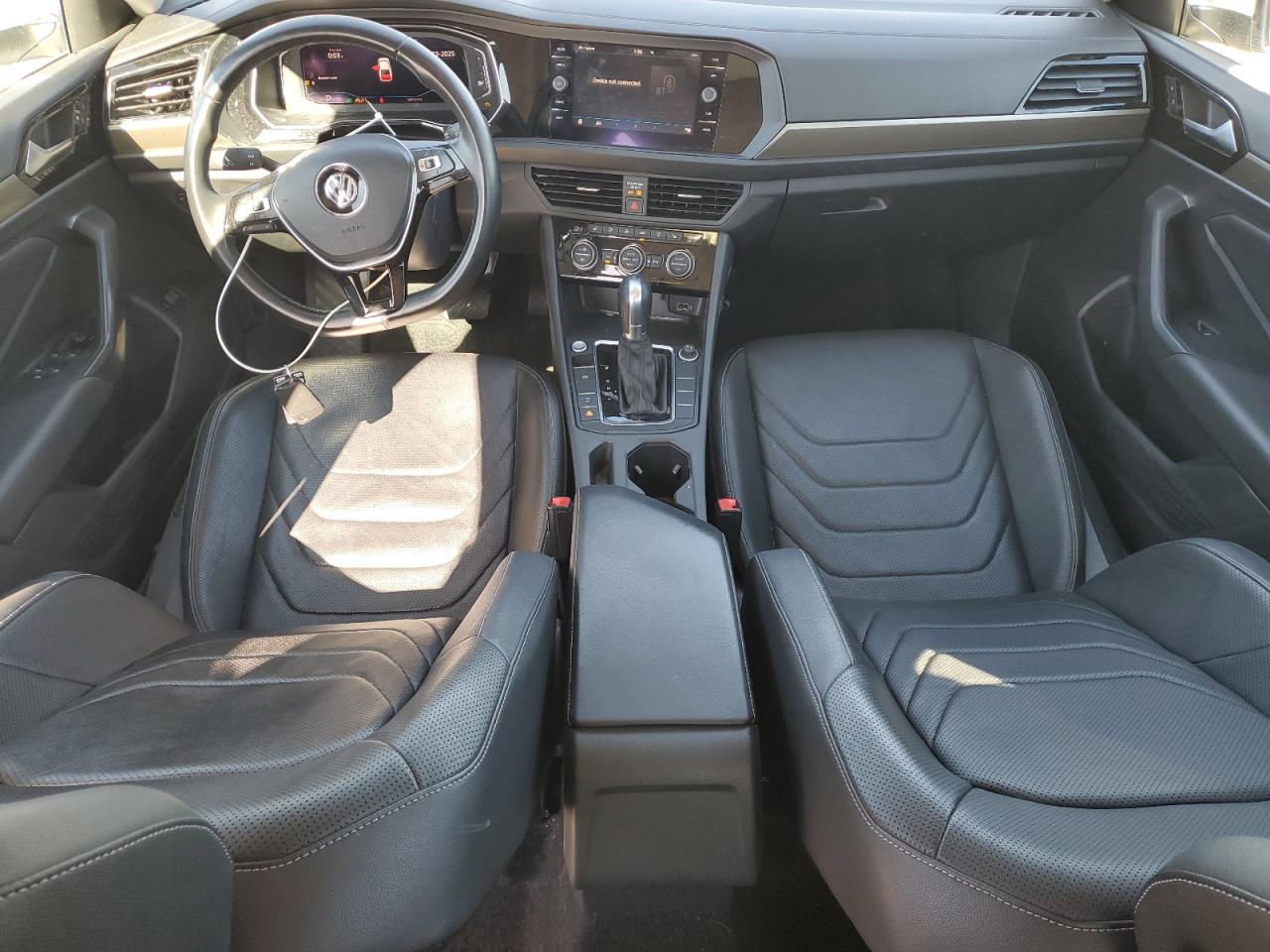 2019 Volkswagen Jetta - Image 8