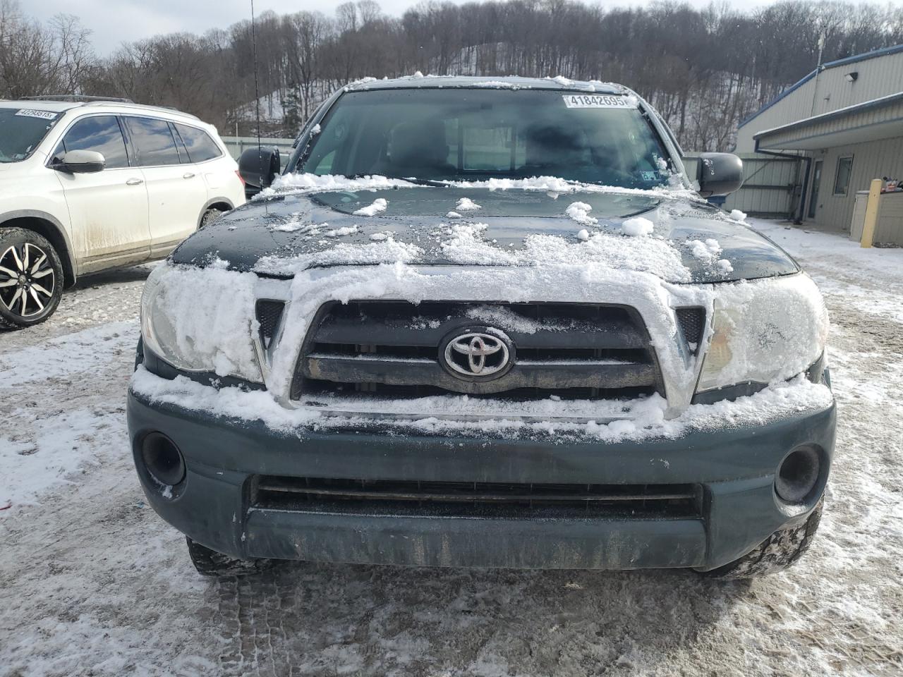 2010 Toyota Tacoma - Image 5